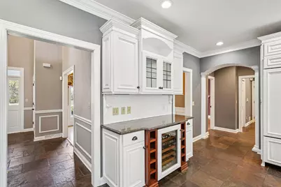 21065  Bradford Ln, Brookfield, WI 53045 - Photo 5