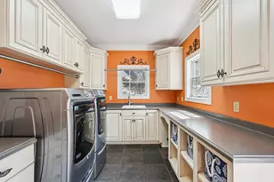 21065 Bradford Ln, Brookfield, WI 53045 - Photo 23