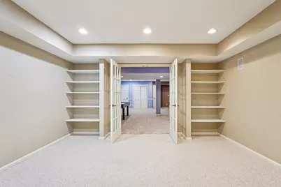 21065  Bradford Ln, Brookfield, WI 53045 - Photo 47