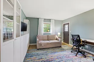 N64W15472 Sunny Dale Dr, Menomonee Falls, WI 53051 - Photo 11