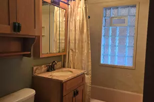 4300 Kinzie St, Racine, WI 53402 - Photo 11