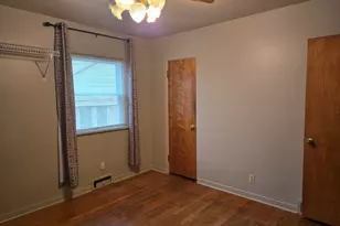 4300 Kinzie St, Racine, WI 53402 - Photo 17