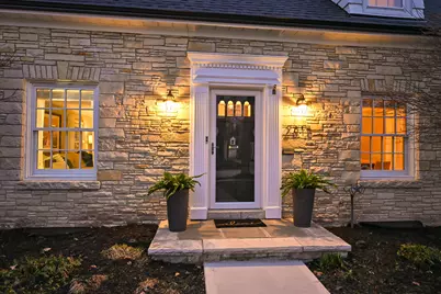 2617 N 90th St, Wauwatosa, WI 53226 - Photo 3