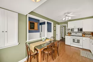 2625 N 65th St, Wauwatosa, WI 53213 - Photo 17