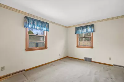 2207 N 119th St, Wauwatosa, WI 53226 - Photo 21