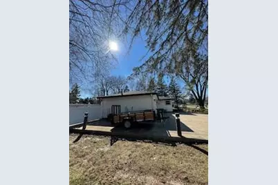 N51W15819  Fair Oak Parkway Pkwy, Menomonee Falls, WI 53051 - Photo 3