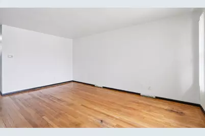 4731 N 89th St, Milwaukee, WI 53225 - Photo 5