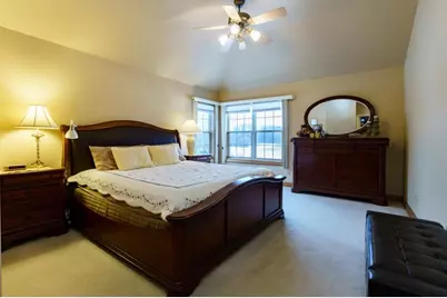 5432 W Burning Bush Ln, Mequon, WI 53092 - Photo 13