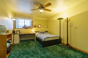 5432 W Burning Bush Ln, Mequon, WI 53092 - Photo 19