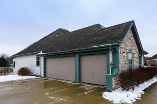 5432 W Burning Bush Ln, Mequon, WI 53092 - Photo 21