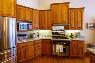 5432 W Burning Bush Ln, Mequon, WI 53092 - Photo 9