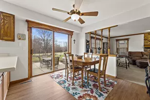 N106W16330 Fieldstone Pass, Germantown, WI 53022 - Photo 7