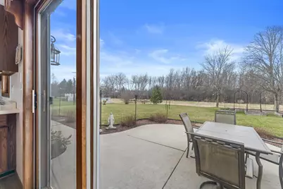 N106W16330  Fieldstone Pass, Germantown, WI 53022 - Photo 3
