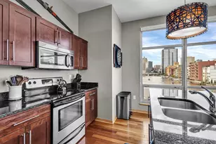 106 W Seeboth St, Milwaukee, WI 53204 - Photo 23