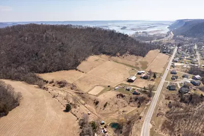 704  7th St, Brownsville, MN 55919 - Photo 29