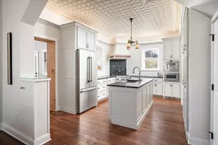 704 7th St, Brownsville, MN 55919 - Photo 7