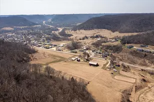 704 7th St, Brownsville, MN 55919 - Photo 31