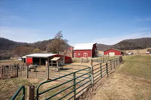 704 7th St, Brownsville, MN 55919 - Photo 17