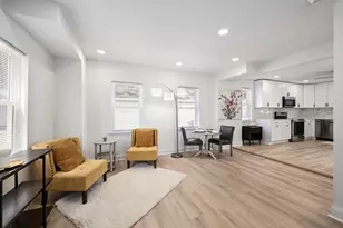 1922 E Iron St, Milwaukee, WI 53207 - Photo 9