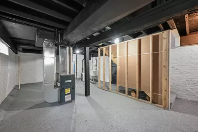 1922 E Iron St, Milwaukee, WI 53207 - Photo 23