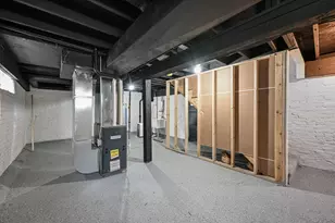 1922 E Iron St, Milwaukee, WI 53207 - Photo 23