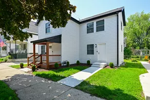 1922 E Iron St, Milwaukee, WI 53207 - Photo 3