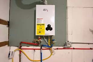 3740 S 92nd St, Milwaukee, WI 53228 - Photo 11