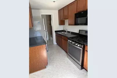 3740 S 92nd St, Milwaukee, WI 53228 - Photo 3