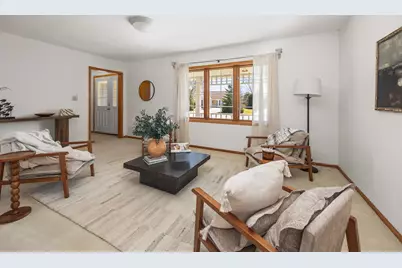 954 S Redding Cir, Belgium, WI 53004 - Photo 9