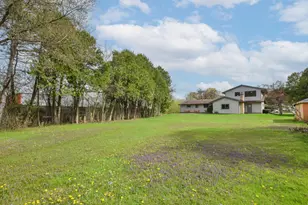 3910 W Calumet Rd, Brown Deer, WI 53209 - Photo 35