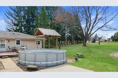 N81W22561  Susan Pl, Lisbon, WI 53089 - Photo 37