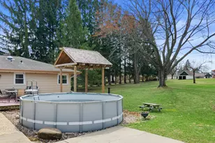 N81W22561 Susan Pl, Lisbon, WI 53089 - Photo 37