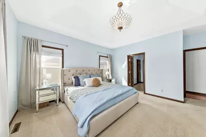 10194 S 34th St, Franklin, WI 53132 - Photo 23