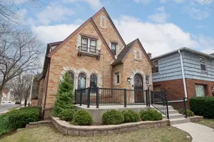 3290 N 44th St, Milwaukee, WI 53216 - Photo 3