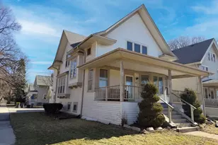 527 N Hartwell Ave, Waukesha, WI 53186 - Photo 1