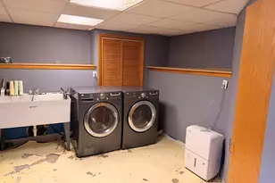 527 N Hartwell Ave, Waukesha, WI 53186 - Photo 41