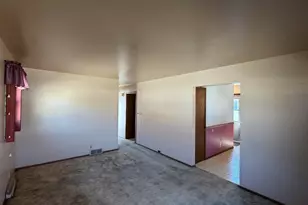 1133 S 36th St, Manitowoc, WI 54220 - Photo 5