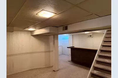 1133 S 36th St, Manitowoc, WI 54220 - Photo 11