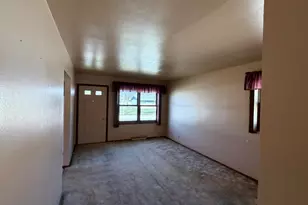 1133 S 36th St, Manitowoc, WI 54220 - Photo 13