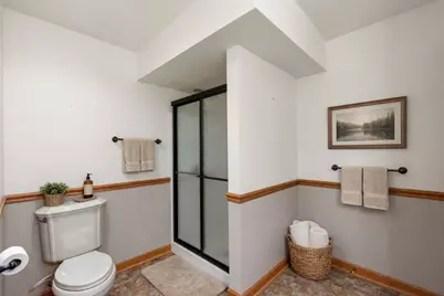 W180N9879  Riversbend Cir, Germantown, WI 53022 - Photo 13