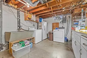 3786 S 23rd St, Milwaukee, WI 53221 - Photo 31