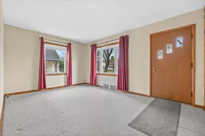 3786 S 23rd St, Milwaukee, WI 53221 - Photo 5