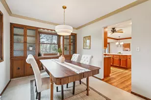 720 W Fairfield Ct, Glendale, WI 53217 - Photo 13