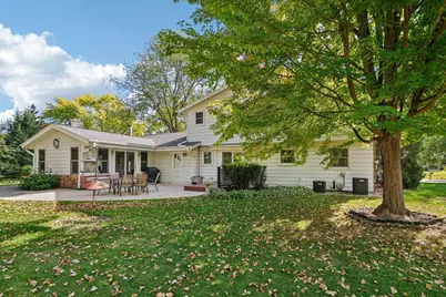 720 W Fairfield Ct, Glendale, WI 53217 - Photo 53