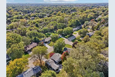 720 W Fairfield Ct, Glendale, WI 53217 - Photo 63