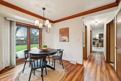 720 W Fairfield Ct, Glendale, WI 53217 - Photo 21