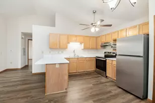 330 E Tyranena Park Rd, Lake Mills, WI 53551 - Photo 9