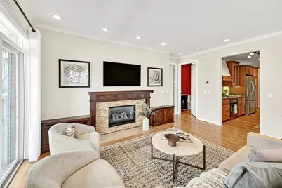 2173  Norhardt Dr, Brookfield, WI 53045 - Photo 9