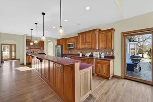 W287N6371 Broadwing Ct, Merton, WI 53029 - Photo 7