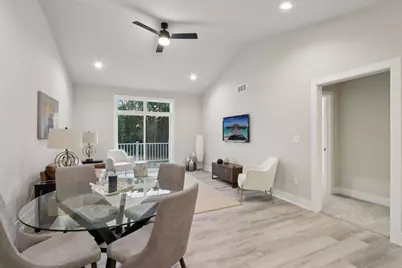 405  Falcon Ridge Dr #16, Burlington, WI 53105 - Photo 9